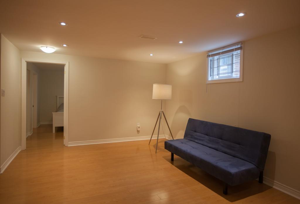 多伦多邓肯公园民宿 Toronto Duncan Park Guesthouse Exterior photo